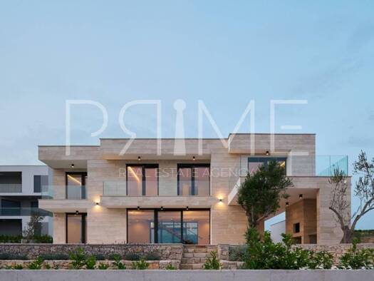 Haus zum Kauf 1.500.000 € 263 m² Sveti Filip i Jakov