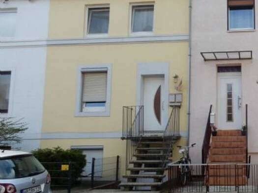 Mehrfamilienhaus zum Kauf 209.000 € 5 Zimmer 110 m² 151 m² Grundstück Osterfeuerberg Bremen 28219