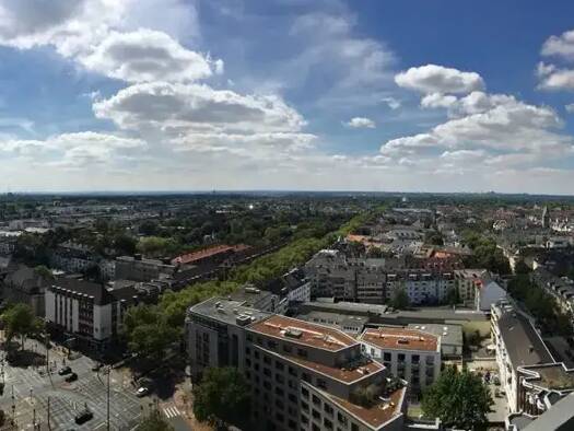 Wohnung zum Kauf 265.000 € 3 Zimmer 63 m² 19. Geschoss Sülz Köln 50939