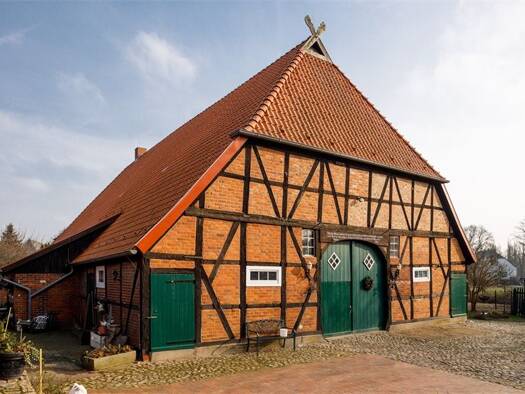 Einfamilienhaus zum Kauf 690.000 € 10 Zimmer 407,9 m² 12.868 m² Grundstück Sumte 19273