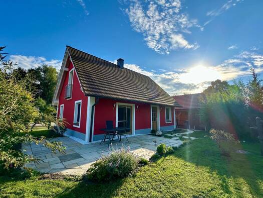 Einfamilienhaus zum Kauf 399.990 € 3 Zimmer 98,5 m² 1.705 m² Grundstück frei ab sofort Groß Schoritz Garz/Rügen 18574