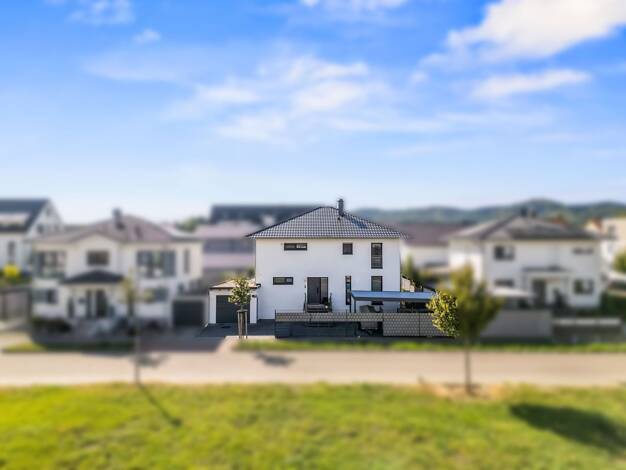 Einfamilienhaus zum Kauf 1.180.000 € 8 Zimmer 296,2 m² 501 m² Grundstück Endingen Endingen 79346