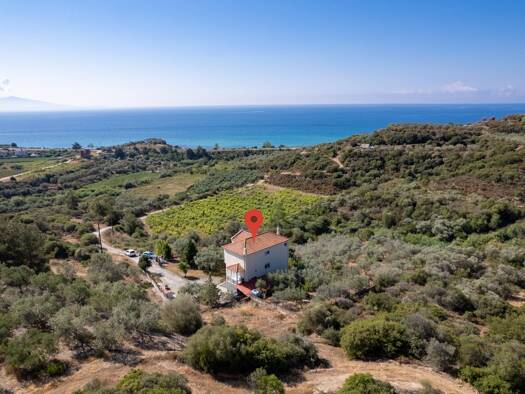 Einfamilienhaus zum Kauf 600.000 € 4 Zimmer 189 m² 4.050 m² Grundstück Elaiochori Strand, Kavala