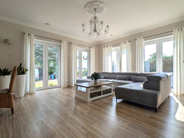 Einfamilienhaus zum Kauf 695.000 € 9 Zimmer 290 m² 2.930 m² Grundstück Neitzert Rodenbach 57639