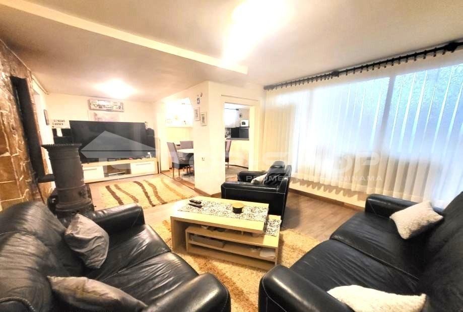 Haus zum Kauf 280.000 € 6 Zimmer 350 m²<br/>Wohnfläche Kustosija