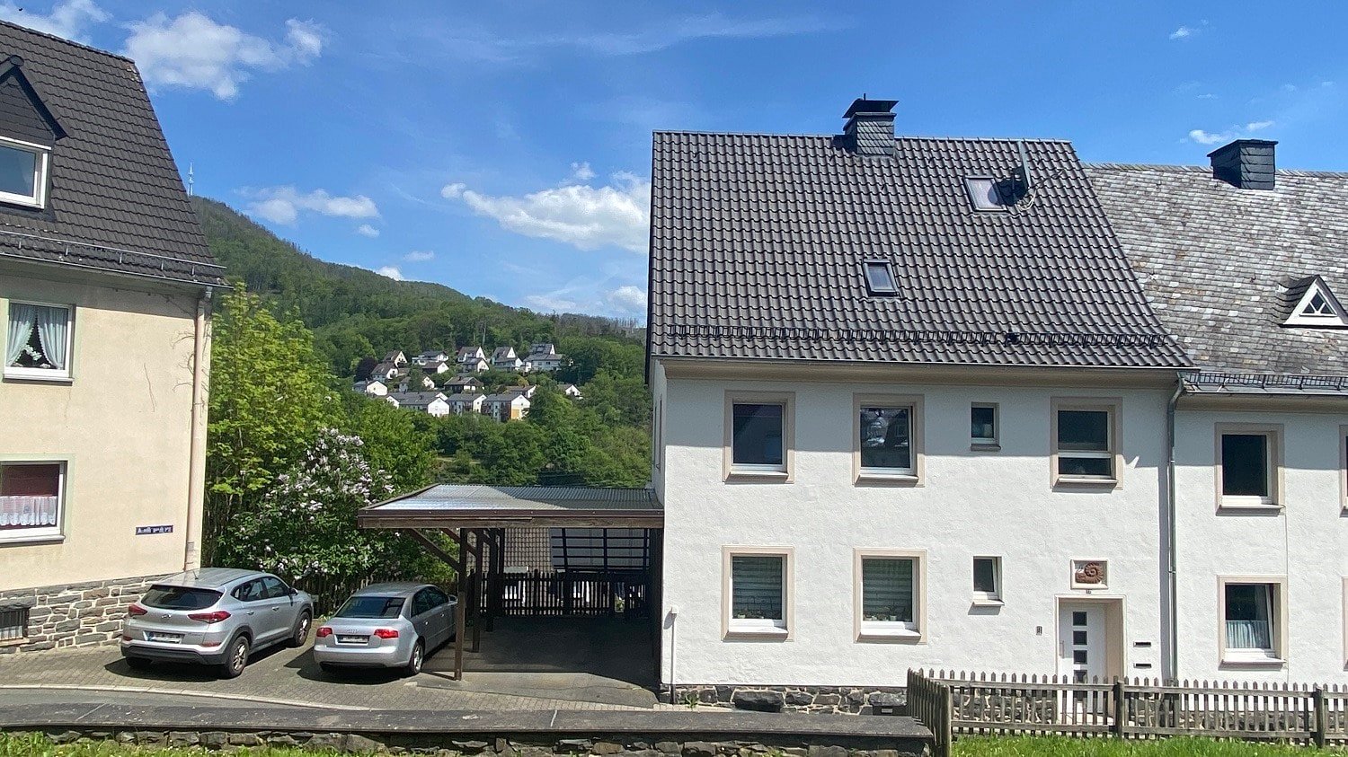 Reihenendhaus zum Kauf 239.000 € 6 Zimmer 160 m²<br/>Wohnfläche 340 m²<br/>Grundstück Altena Altena 58762