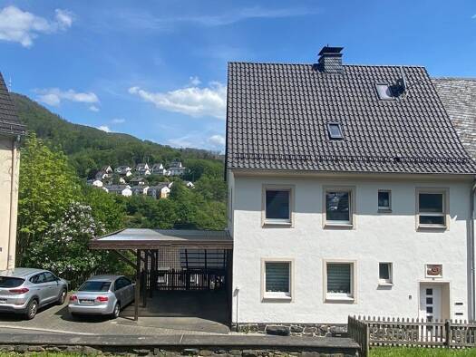 Reihenendhaus zum Kauf 229.000 € 6 Zimmer 160 m² 340 m² Grundstück Altena Altena 58762