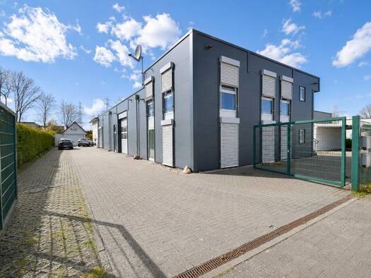 Lagerhalle zur Miete 4.430 € 211 m² Lagerfläche Oststeinbek Oststeinbek 22113
