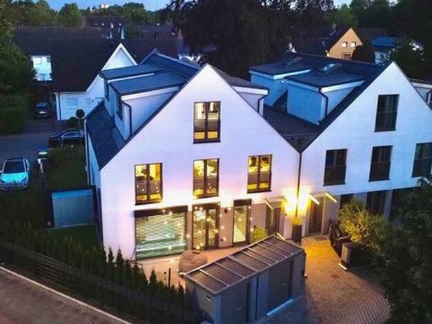 Haus zur Miete Wohnen auf Zeit 2.150 € 4,5 Zimmer 124 m² frei ab sofort Lurup Hamburg 22547