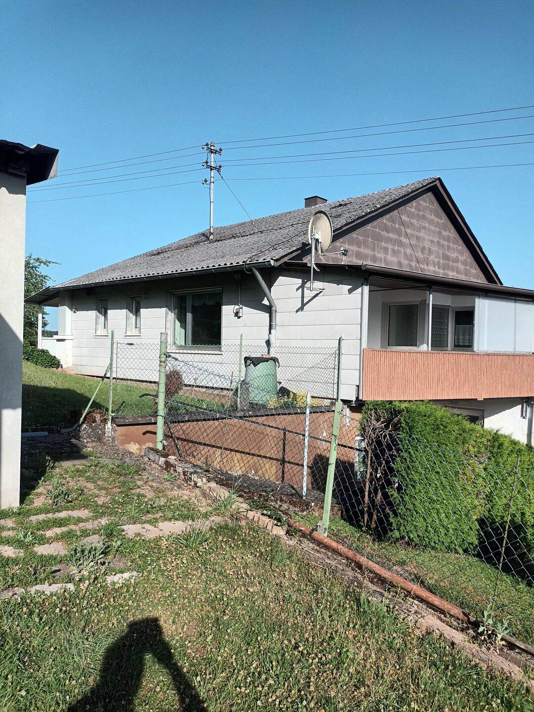 Immobilie in Schmelz - Großzügiges Wohnhaus in gutem Zustand - Bild 2