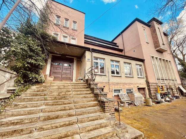 Mehrfamilienhaus zum Kauf provisionsfrei 694.000 € 15 Zimmer 600 m² 559 m² Grundstück Mühlweg 12 Innenstadt Halle 06114