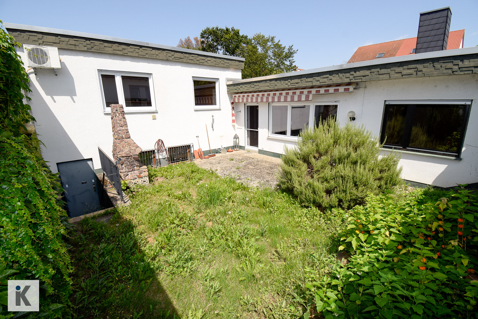 Bungalow zum Kauf 395.000 € 4 Zimmer 135 m²<br/>Wohnfläche 379 m²<br/>Grundstück Ruchheim / Stadtbezirk 351 Ludwigshafen am Rhein 67071