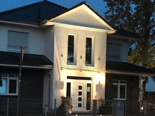 Einfamilienhaus zum Kauf 799.000 € 7 Zimmer 204 m² 879 m² Grundstück Falkensee 14612
