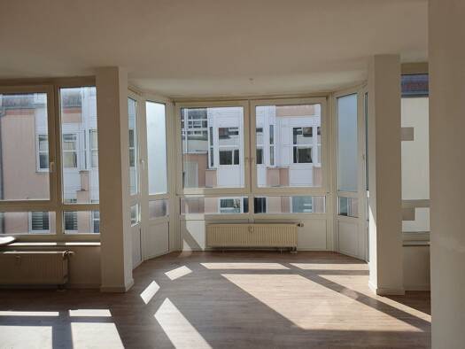 Wohnung zur Miete 320 € 1 Zimmer 45,9 m² Geschoss 2/4 frei ab 01.12.2026 Mönchelsstraße 33 Gotha Gotha 99867