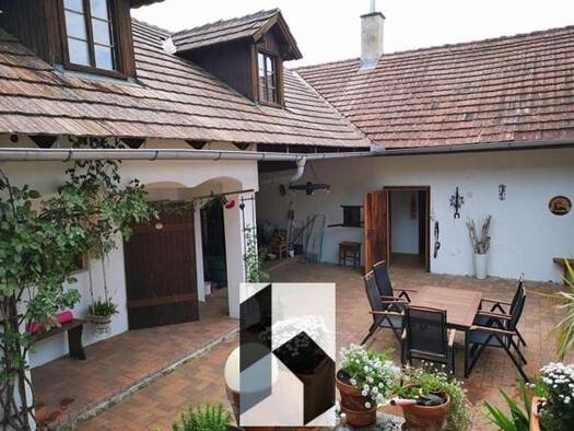 Bauernhaus zum Kauf 450.000 € 5 Zimmer 195 m² 4.982 m² Grundstück Buch-St. Magdalena 8274