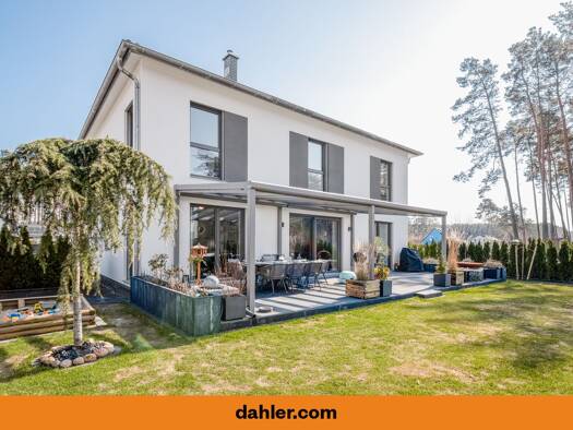 Einfamilienhaus zum Kauf 995.000 € 7,5 Zimmer 232 m² 637 m² Grundstück Borkwalde 14822