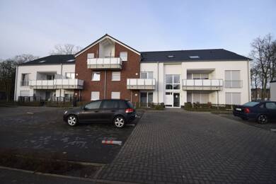 Wohnung zur Miete 471 € 4 Zimmer 80 m² 1. Geschoss frei ab sofort Hamminkeln Hamminkeln 46499