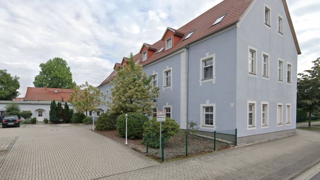 Sonstiges zum Kauf als Kapitalanlage geeignet 46 Zimmer 1.383 m² 2.779 m² Grundstück Kolpingstraße 28 Hoyerswerda 02977