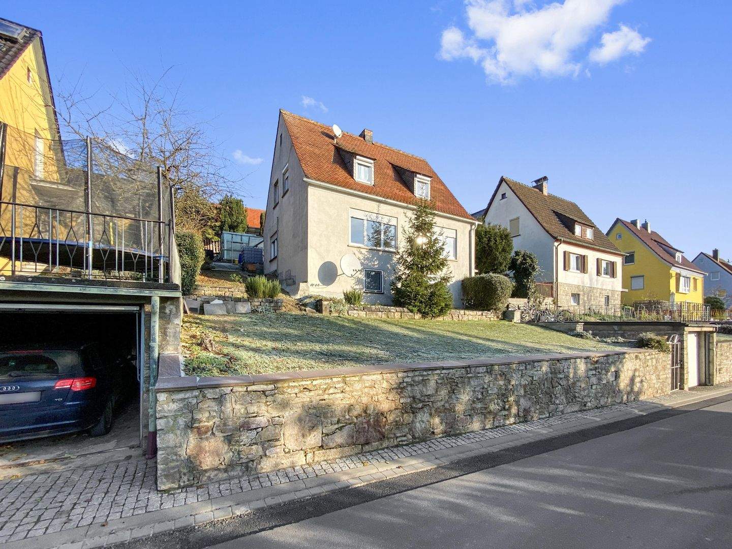 Einfamilienhaus zum Kauf - Ansicht 2
