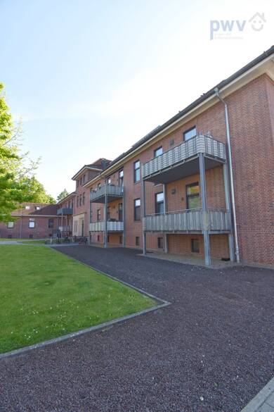 Maisonette zur Miete 950 € 4 Zimmer 120 m² frei ab 31.07.2025 Barenburg Emden 26721
