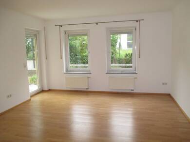 Wohnung zur Miete 900 € 3 Zimmer 78 m² Deggendorf Deggendorf 94469