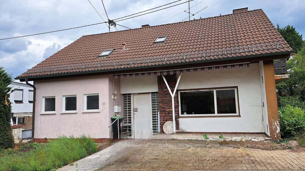 Haus zum Kauf 259.000 € 4 Zimmer 145 m² 1.266 m² Grundstück Newerweg 25 Nunkirchen Wadern 66687
