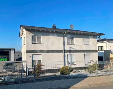 Wohn- und Geschäftshaus zum Kauf als Kapitalanlage geeignet 8 Zimmer 519 m² 2.000 m² Grundstück Sulzbach Sulzbach am Main 63834