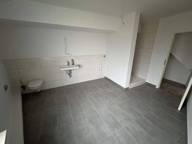 Wohnung zur Miete 1.470 € 4,5 Zimmer 155 m² 2. Geschoss frei ab 01.01.2026 Hintere Dorfstraße 27 Sulzbach Sulzbach am Main 63834