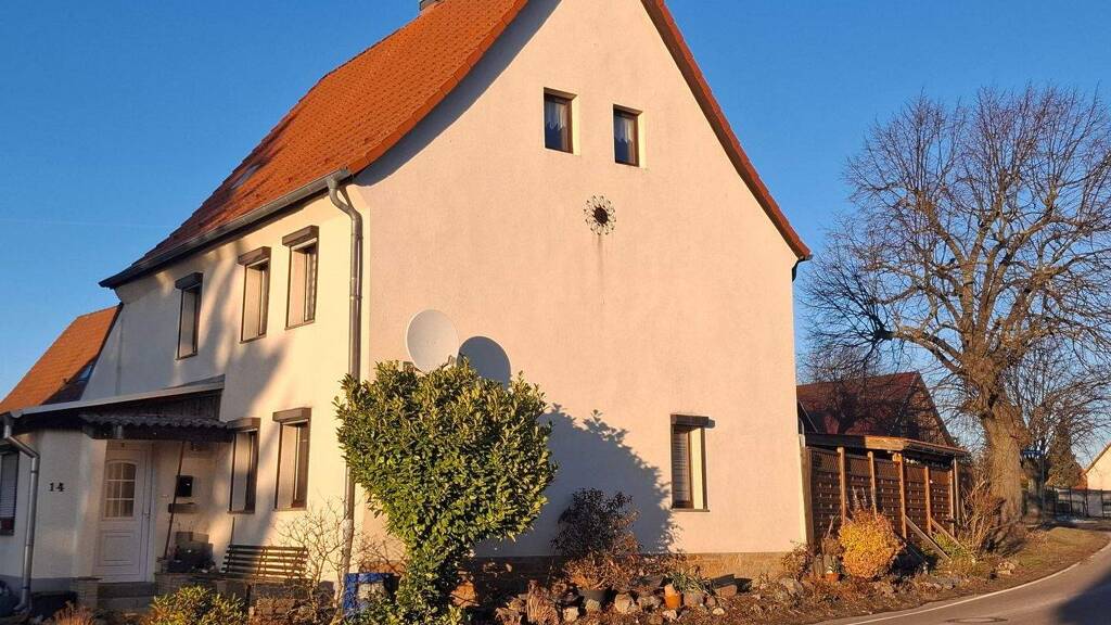 Einfamilienhaus zum Kauf 35.000 € 4 Zimmer 90 m² 315 m² Grundstück Greifenhagen Arnstein 06456