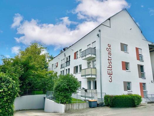 Wohnung zum Kauf 188.000 € 3 Zimmer 90 m² 1. Geschoss frei ab sofort Heidenau 01809