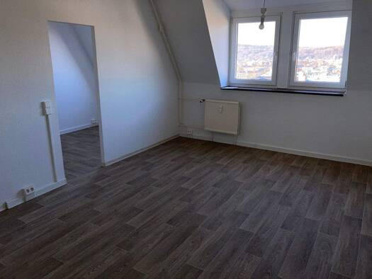 Wohnung zur Miete 435 € 4 Zimmer 76,7 m² 5. Geschoss Greizer Straße 74 Innenstadt Gera 07545