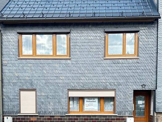 Haus zum Kauf 49.900 € 6 Zimmer 140 m² 255 m² Grundstück frei ab sofort Neuhäuser Strasse Katzhütte 98746