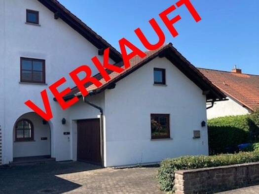 Haus zum Kauf 399.000 € 8 Zimmer 240 m² 565 m² Grundstück frei ab sofort Uettingen 97292