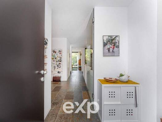 Villa zum Kauf 2.900.000 € 7 Zimmer 240 m² 435 m² Grundstück Starnberg 82319