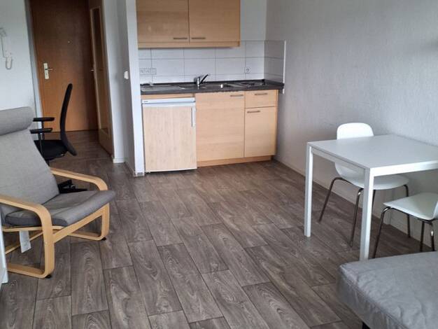 Wohnung zur Miete 229 € 1 Zimmer 29,7 m² 1. Geschoss Isidor-Goldberg-Straße 17 Ostvorstadt Plauen 08527
