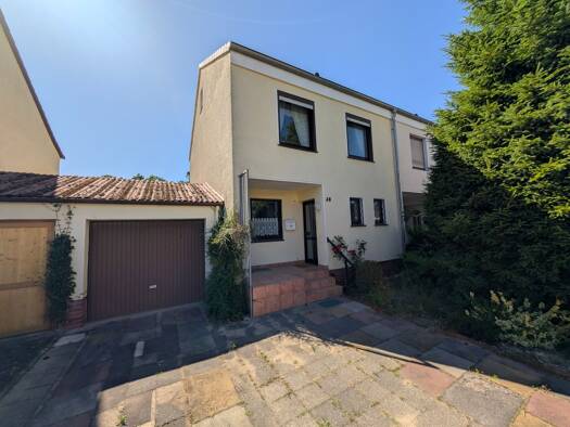 Reihenendhaus zum Kauf 159.000 € 4 Zimmer 73,9 m² 363 m² Grundstück Celle 29223