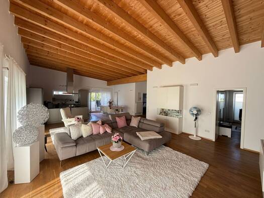 Penthouse zur Miete 2.130 € 4 Zimmer 166 m² Geschoss 3/3 frei ab 01.11.2025 Flein 74223