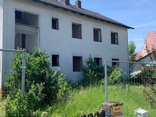 Grundstück zum Kauf provisionsfrei 790.000 € 3.222 m² Grundstück Baugenehmigung vorhanden frei ab sofort Kolpingstraße 7 Forth Eckental 90542
