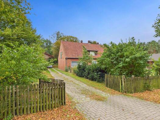 Einfamilienhaus zum Kauf 230.000 € 8 Zimmer 155 m² 1.993 m² Grundstück Hollige Walsrode 29664