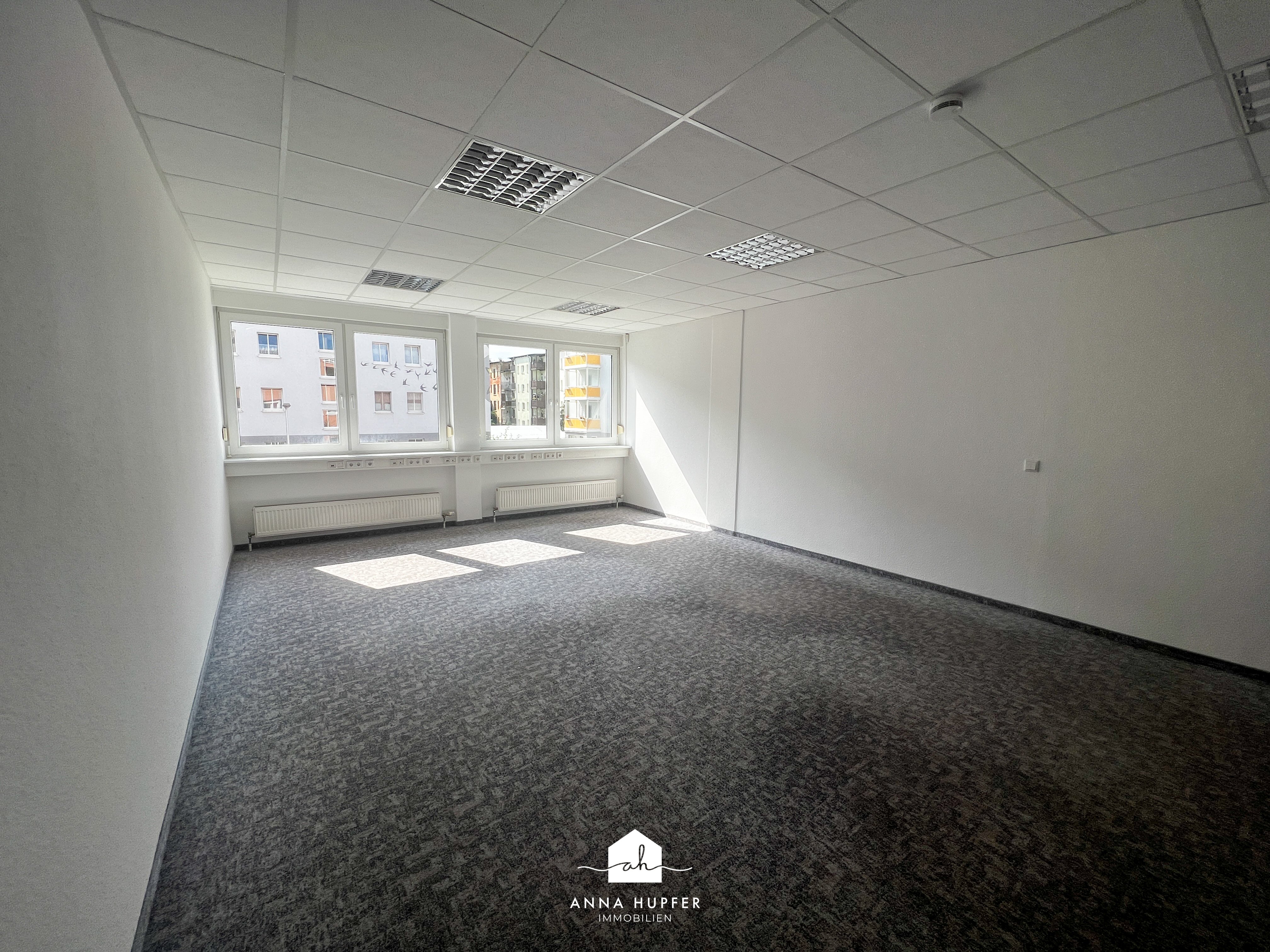 Büro-/Praxisfläche zur Miete provisionsfrei 3 Zimmer 170 m²<br/>Bürofläche Fröbelstraße 15d Debschwitz 1 Gera 07548