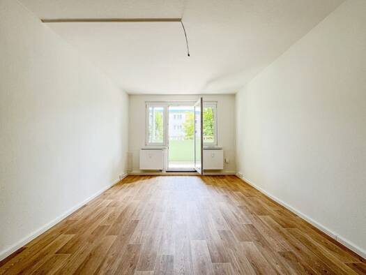 Wohnung zur Miete 330 € 3 Zimmer 59 m² EG Helbersdorfer Straße 12 c Helbersdorf Helbersdorf 09120