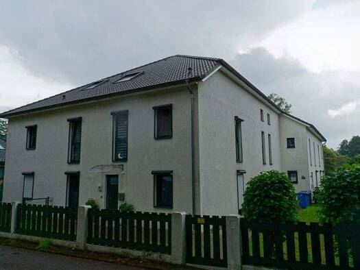 Wohnung zum Kauf 240.000 € 3 Zimmer 89 m² 1. Geschoss frei ab sofort Delmenhorst / Stickgras 27751