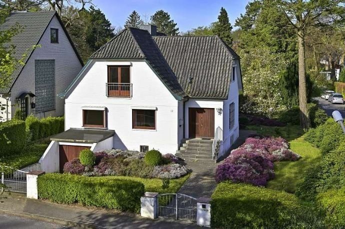 Einfamilienhaus zum Kauf 1.450.000 € 5 Zimmer 156 m²<br/>Wohnfläche 688 m²<br/>Grundstück Blankenese Hamburg 22587