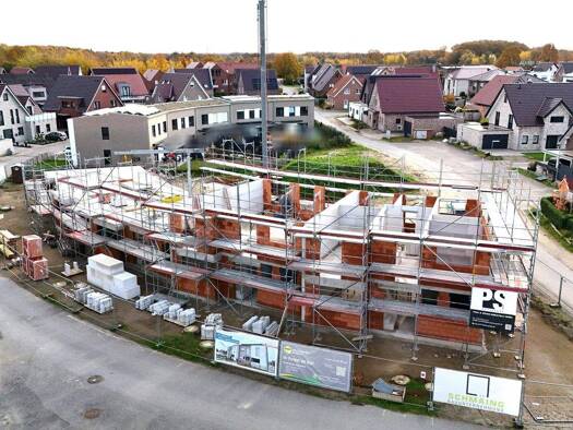 Reihenmittelhaus zum Kauf - Erstbezug 466.500 € 5 Zimmer 137,2 m² 354 m² Grundstück frei ab 01.10.2026 Borken 46325