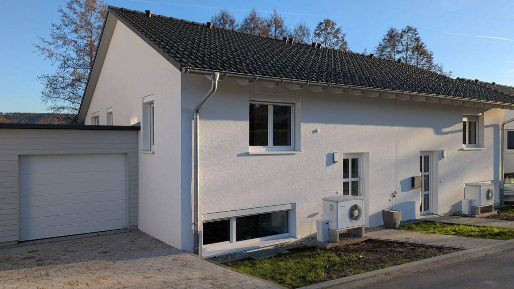Doppelhaushälfte zur Miete 1.750 € 5 Zimmer 145 m² frei ab 01.04.2026 Dogern 79804