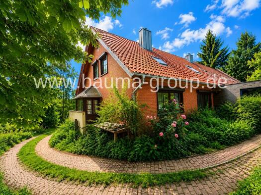 Doppelhaushälfte zum Kauf 580.000 € 7 Zimmer 258 m² 2.945 m² Grundstück Schönwalde Schönwalde am Bungsberg 23744