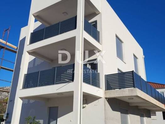 Einfamilienhaus zum Kauf - Erstbezug 750.000 € 15 Zimmer 300 m² 413 m² Grundstück Starigrad 23244