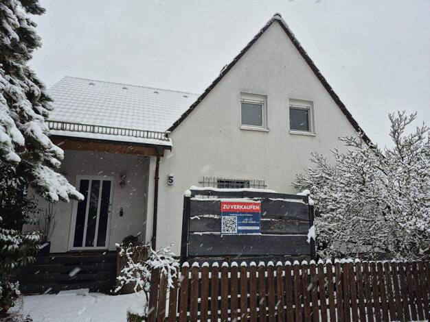 Einfamilienhaus zum Kauf provisionsfrei 717.000 € 5 Zimmer 143,5 m² 466 m² Grundstück frei ab 03.04.2026 Fichtenweg 5 Neu-Isenburg 63263