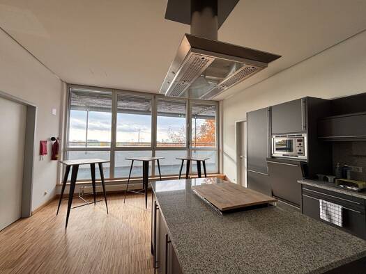 Bürofläche zur Miete provisionsfrei 13,50 € 479 m² Bürofläche Eltersdorf Erlangen 91058