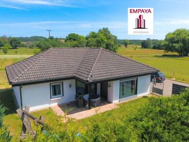 Bungalow zum Kauf 259.000 € 3 Zimmer 87 m² 1.649 m² Grundstück frei ab 01.09.2025 Niederlosheim Niederlosheim 66679